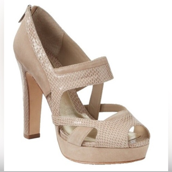 White House Black Market Tallie Snake Embossed Platform Stiletto Heels - Picture 1 of 9